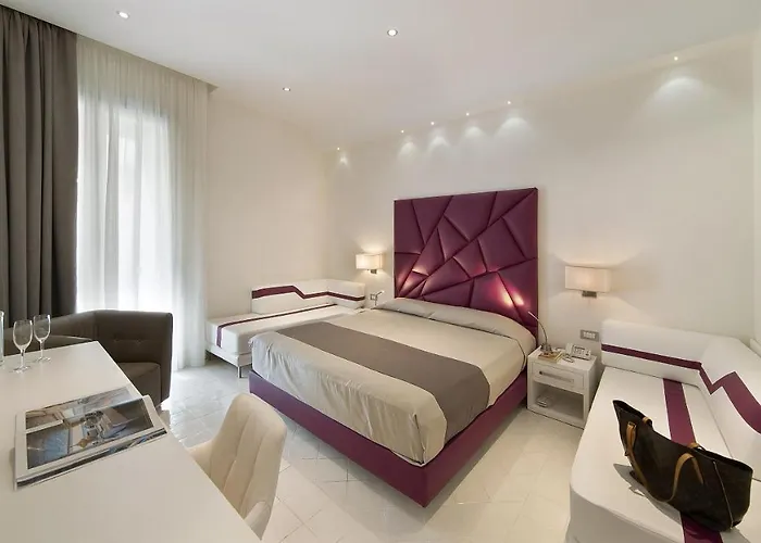 Palazzo Montefusco 4*