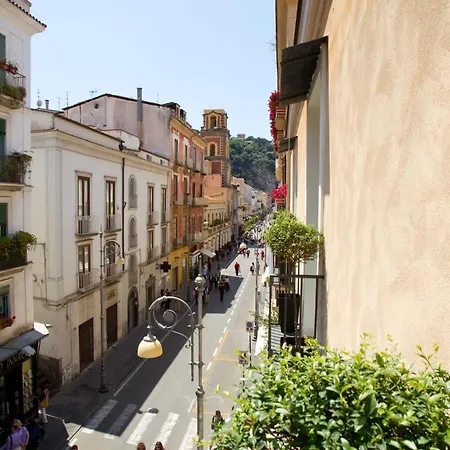 Vendégház Palazzo Montefusco 4*