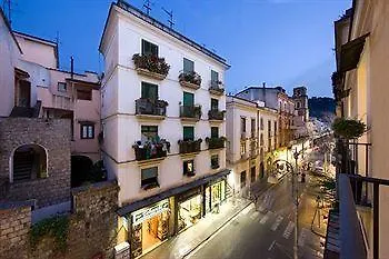 Palazzo Montefusco Guest house 4*