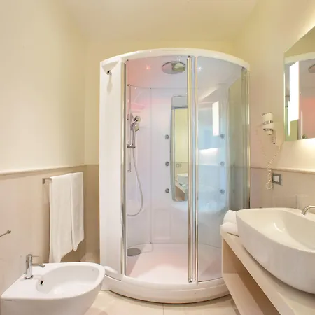 Palazzo Montefusco 4*