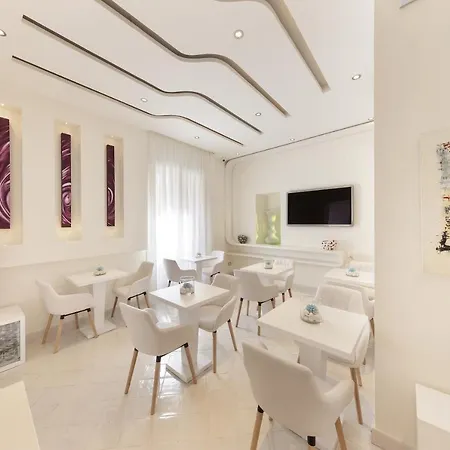 Palazzo Montefusco 4*