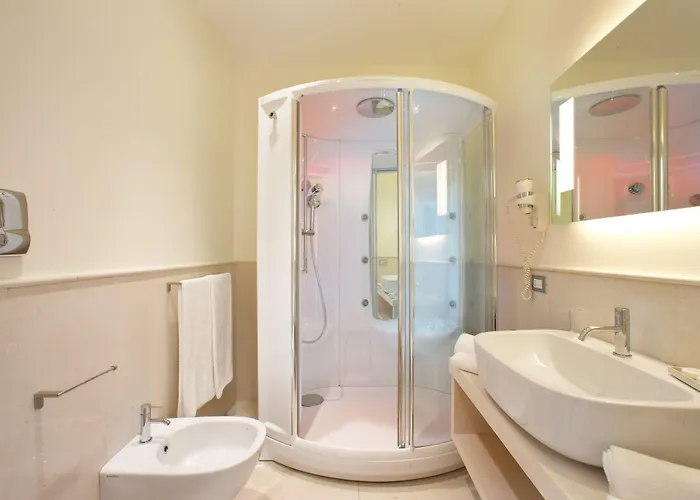 Palazzo Montefusco 4*