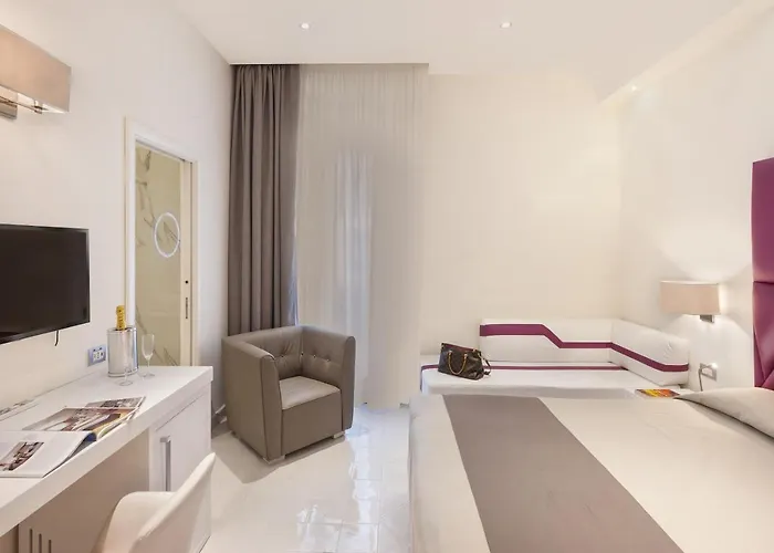 Palazzo Montefusco Guest house 4*