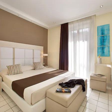 Πανσιόν Palazzo Montefusco 4*