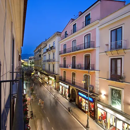 Casa de hóspedes Palazzo Montefusco 4*