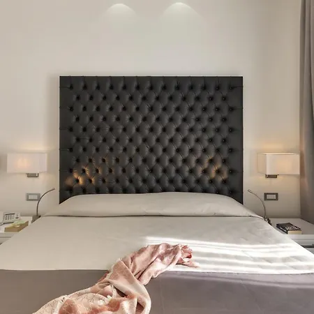 Palazzo Montefusco Πανσιόν 4*